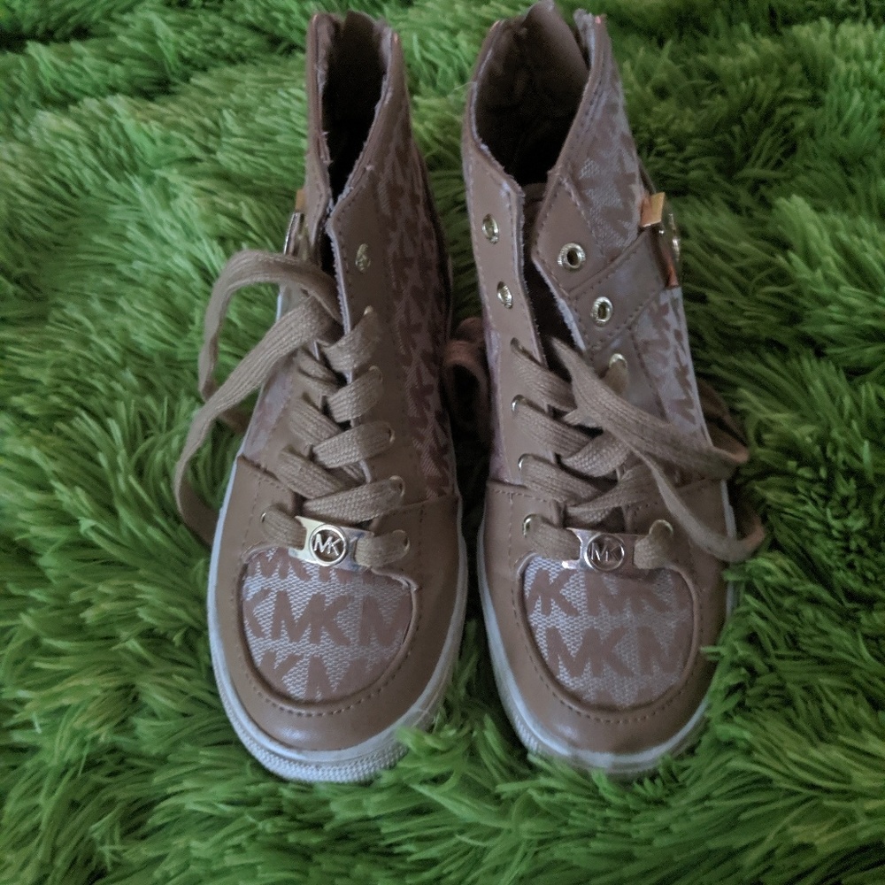 Kids size 12 Michael kors